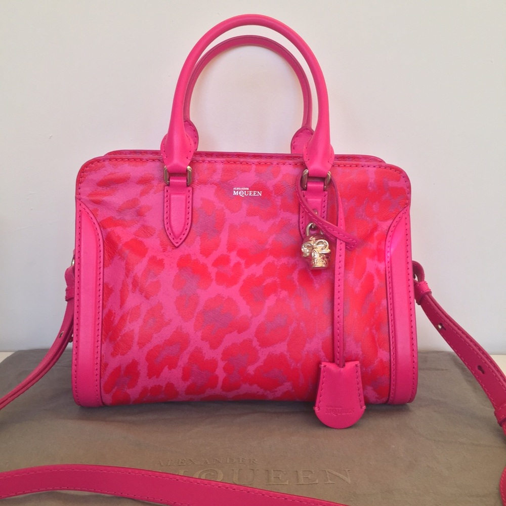 VHTF ALEXANDER MCQUEEN VINTAGE SMALL PADLOCK SATCHEL PINK RED LEATHER FLAME - Picture 2 of 8